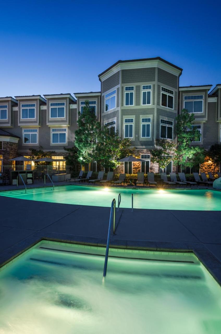 West Inn & Suites Κάρλσμπαντ Εξωτερικό φωτογραφία